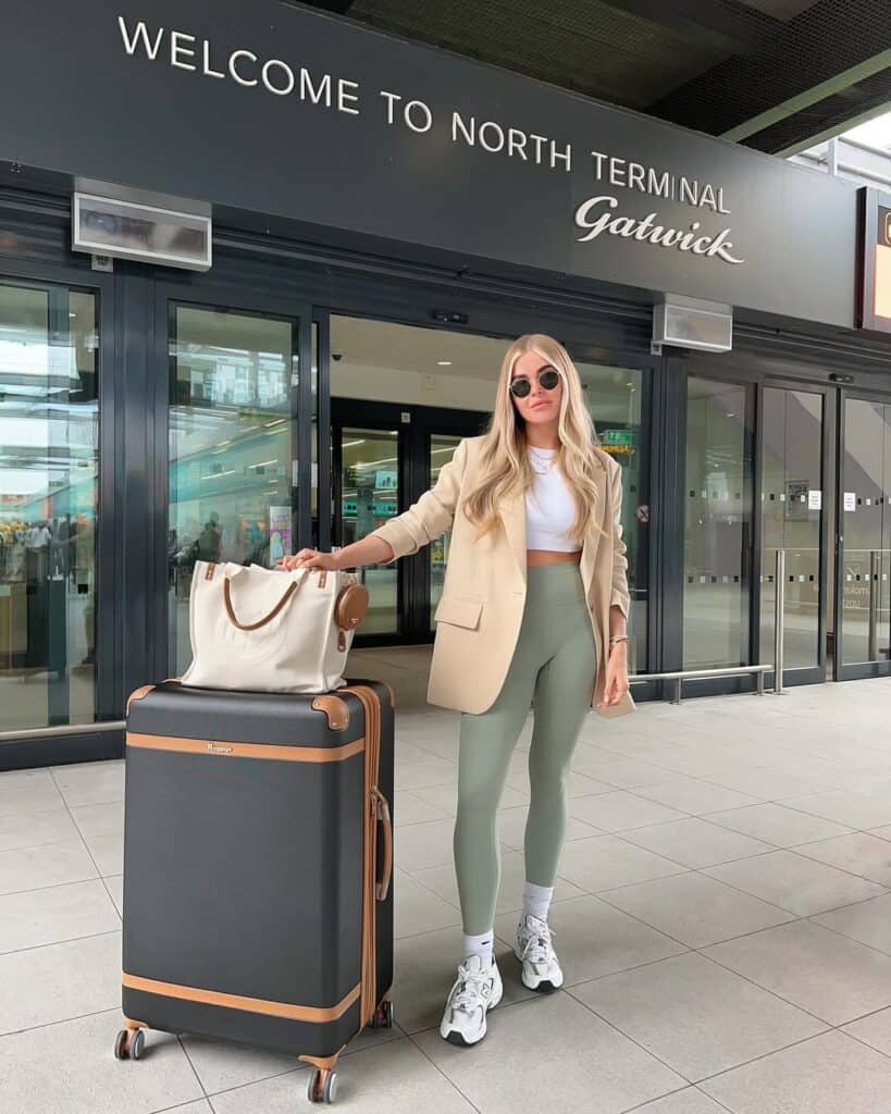 Airport outfit ideas