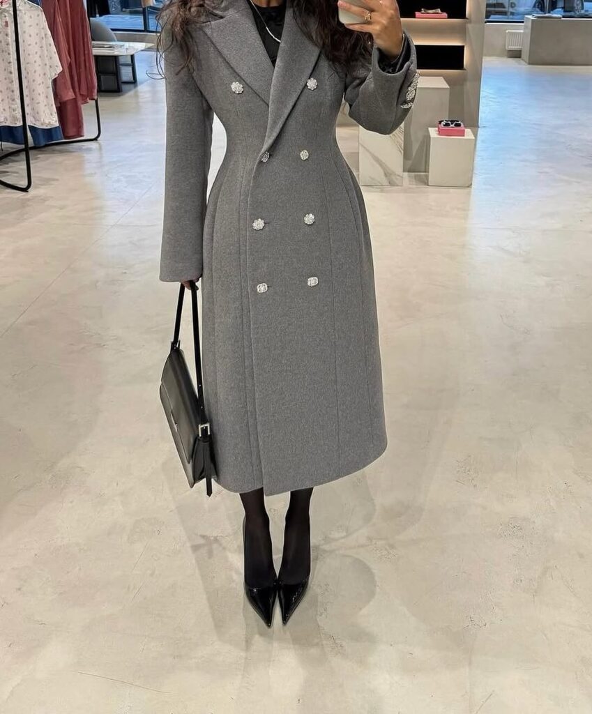 How to style a grey coat