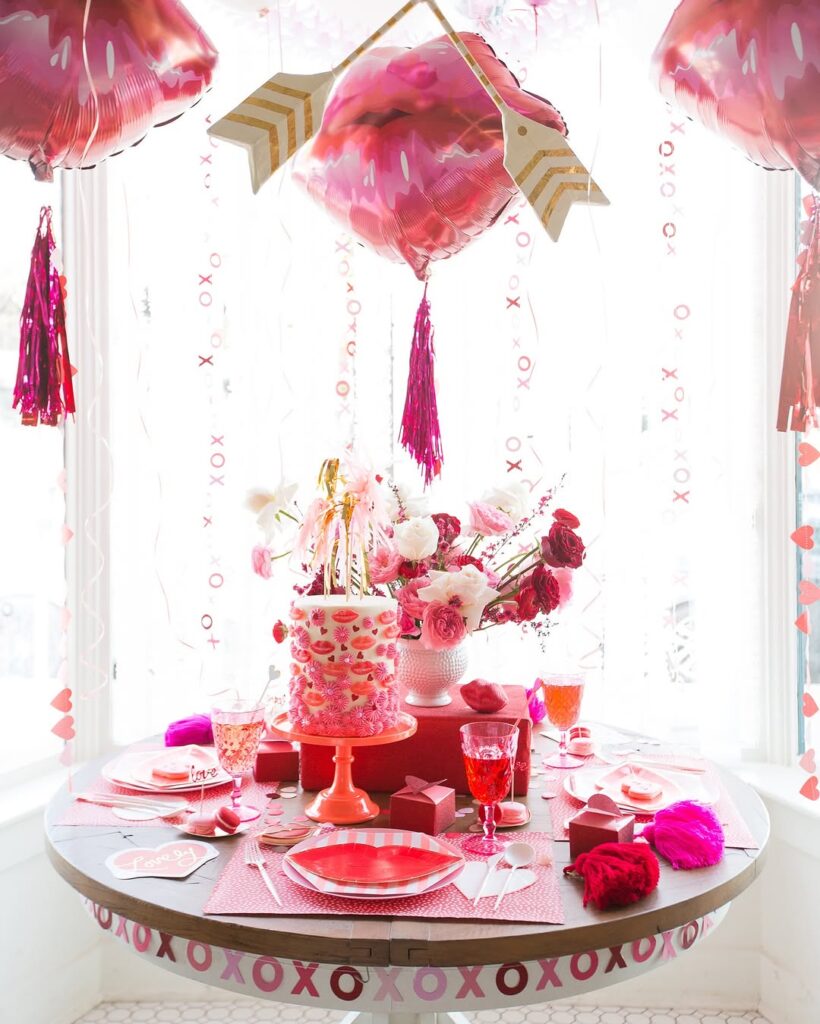 Galentine's day decor idea