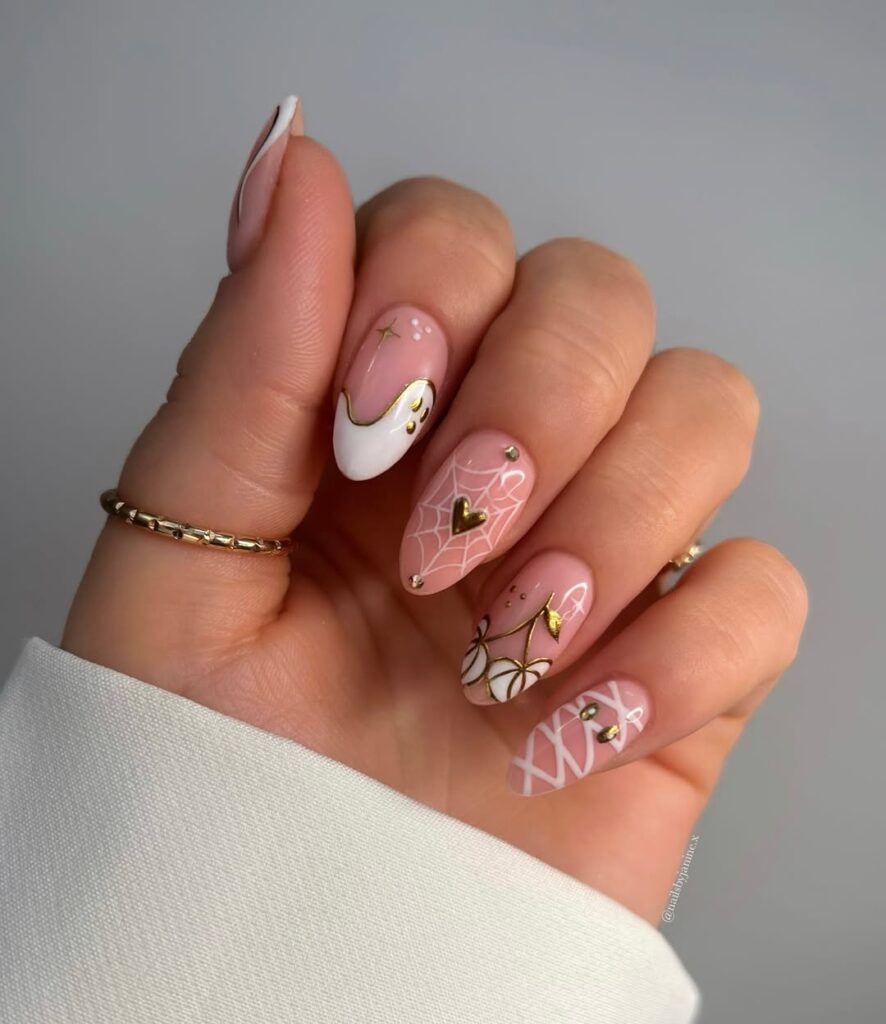 Halloween nails