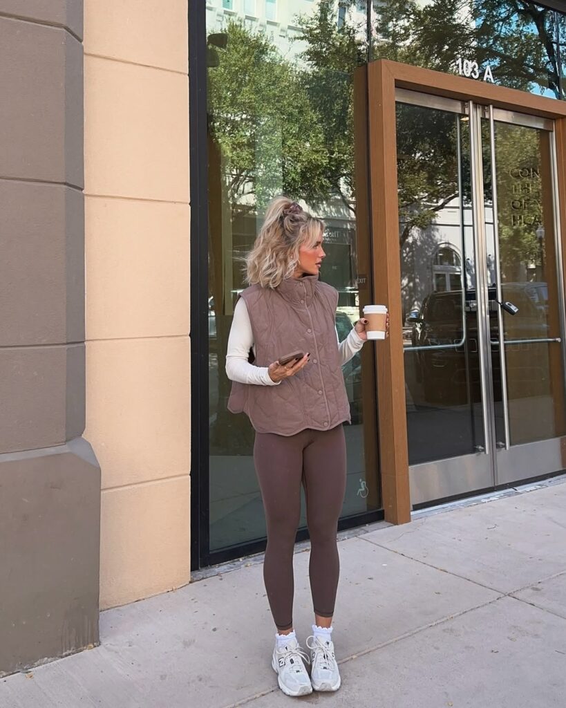 Fall 2025: Cozy & Chic Outfit Inspirations That You'll Love Wearing
