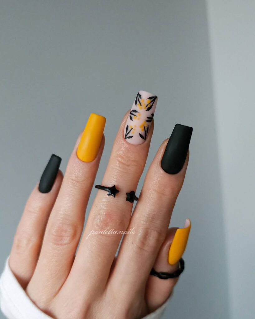 Fall nail designs