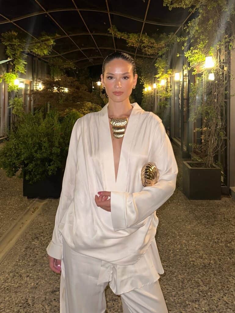 All white chic outfit