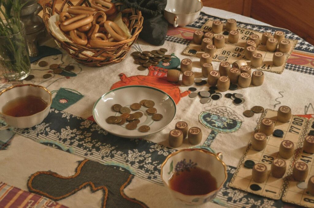15 Budget-Friendly Housewarming Party Ideas | How to Host on a Budget