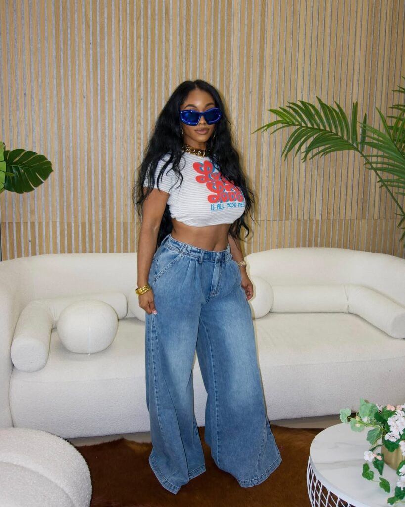 How to wear baggy jeans