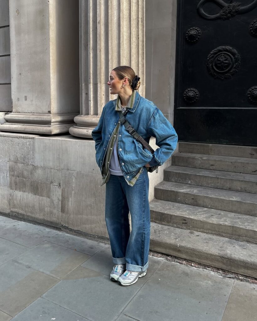 How to style baggy jeans