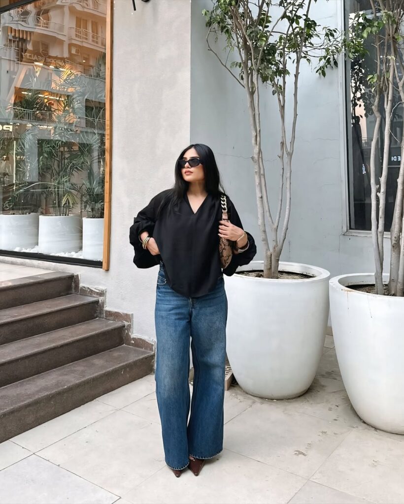 How to style baggy jeans