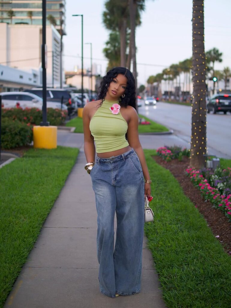 The ultimate guide to styling baggy jeans