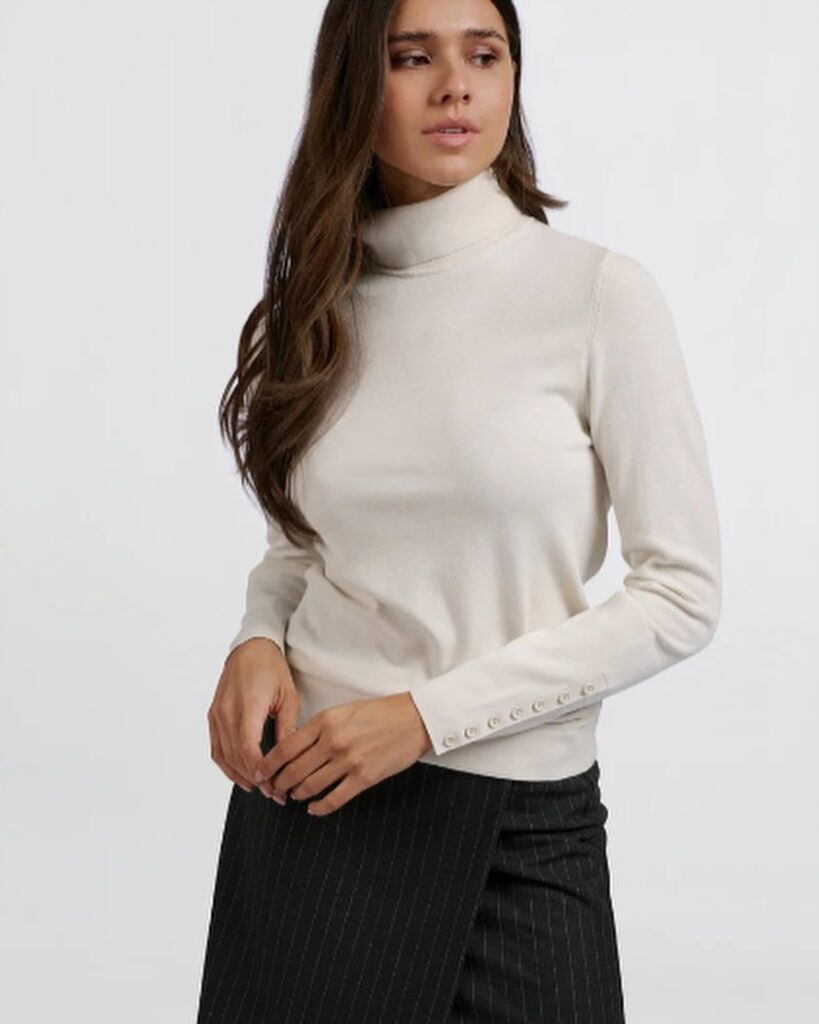 How to wear turtle neck