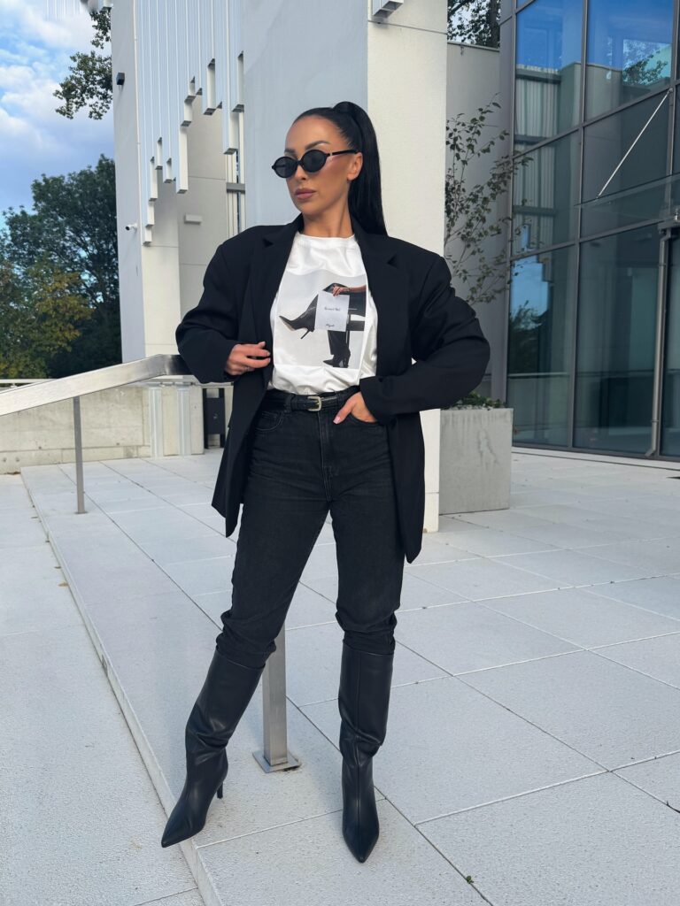 How to wear black jeans