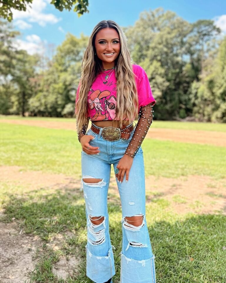 Nashville Outfits: The Best Western Looks for a Stylish Trip