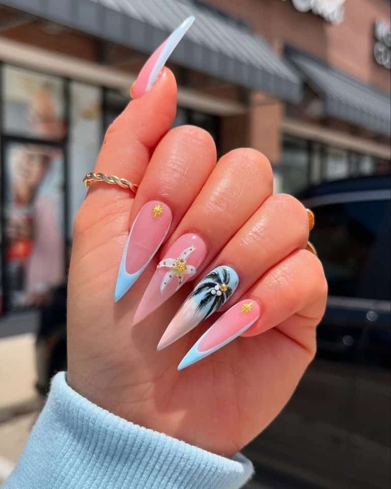 15 Vacation Nails That Instantly Make Your Hands Look Luxe