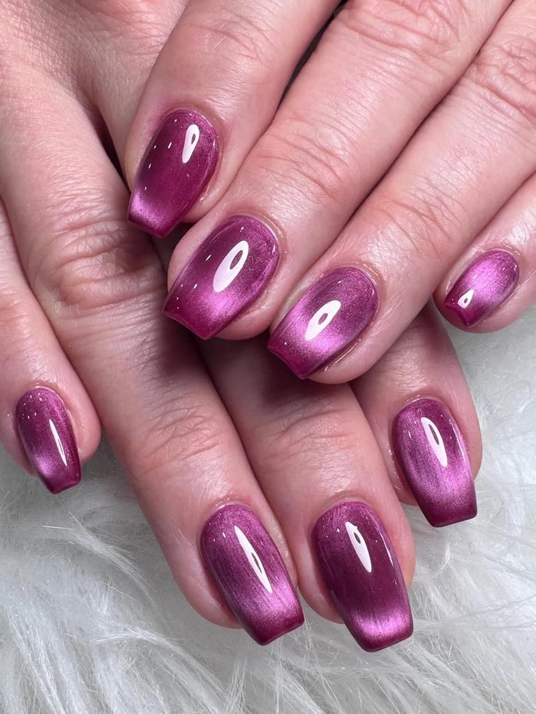 berry pink chrome cat eye manicure on square nails