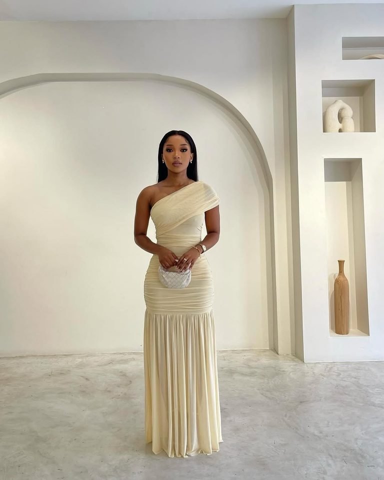 15 Dinner Outfits That Actually Fit the Occasion